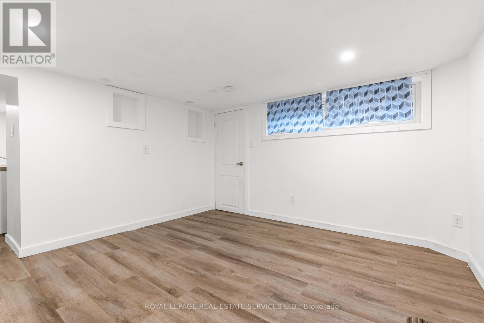 Lower - 58 East Avenue S, Hamilton (Stinson), Ontario  L8N 2T4 - Photo 2 - X12934404