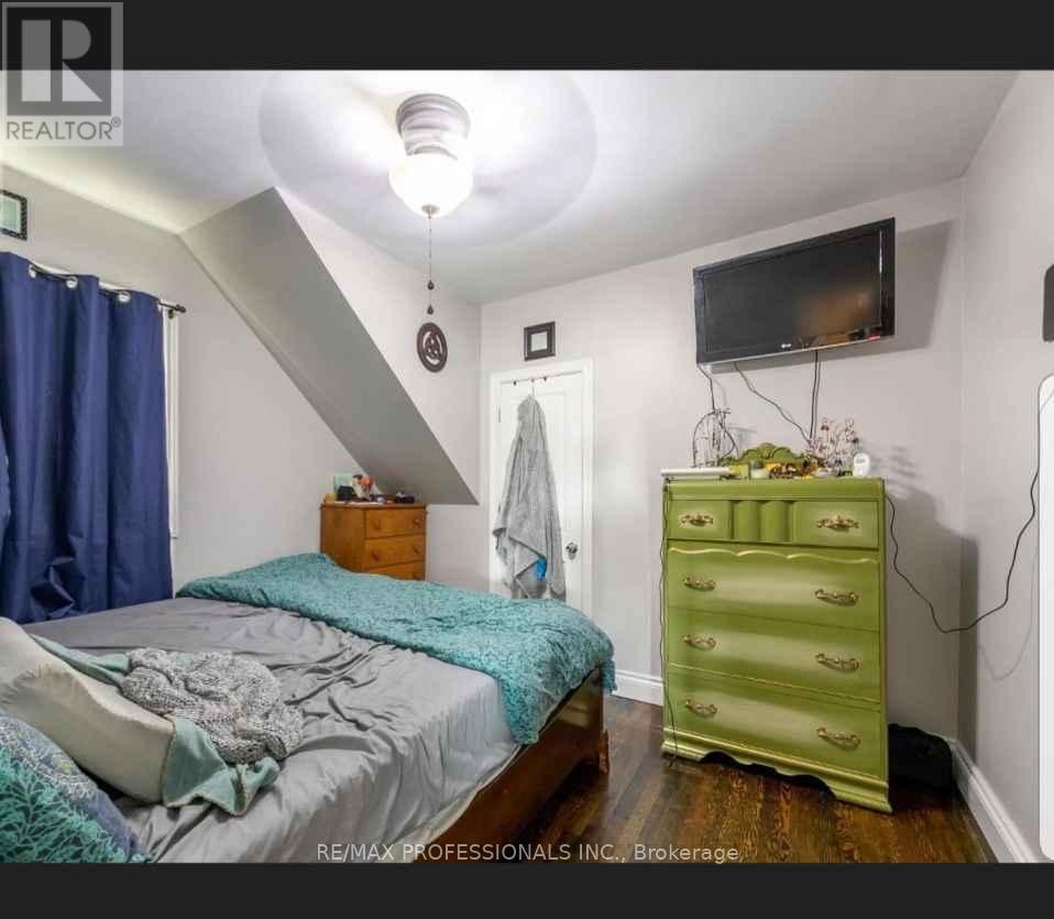 Main - 1371 Marentette S, Windsor, Ontario  N8X 4C9 - Photo 9 - X12934452