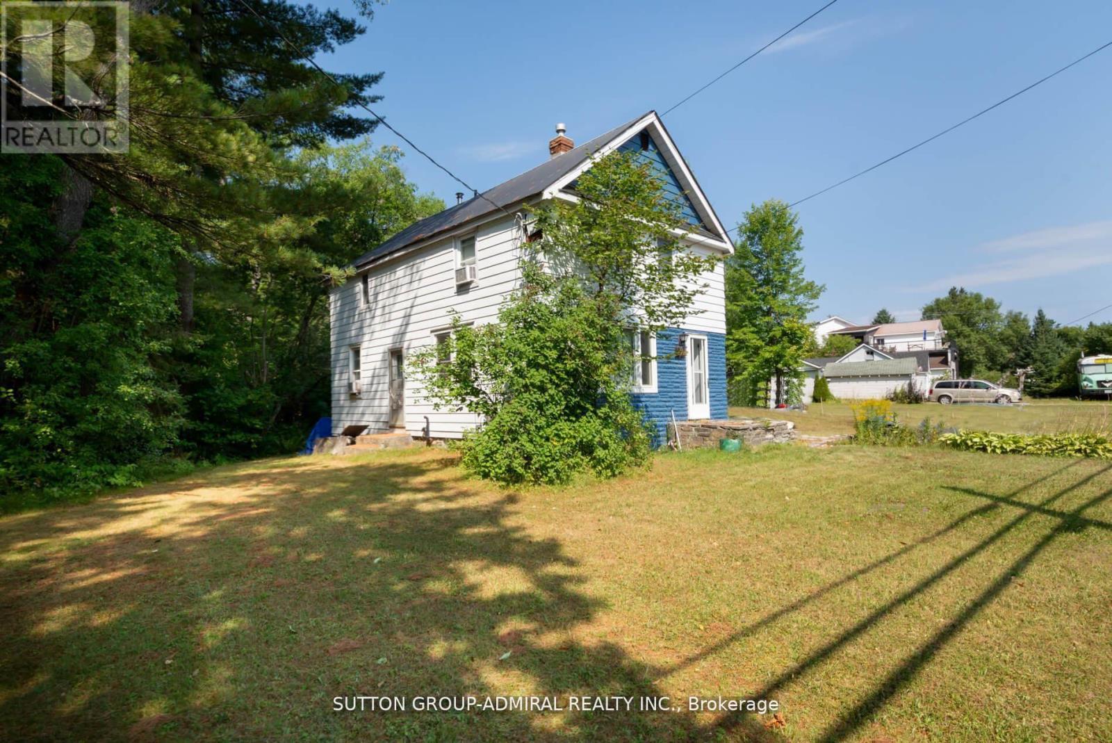 536/538 Muskoka Road 3 N, Huntsville (Chaffey), Ontario  P1H 1C8 - Photo 2 - X12934470