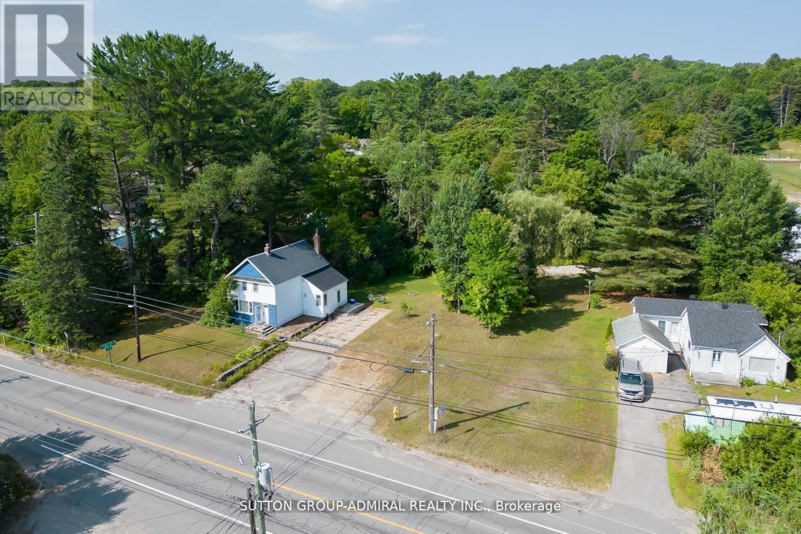 536/538 Muskoka Road 3 N, Huntsville (Chaffey), Ontario  P1H 1C8 - Photo 22 - X12934470