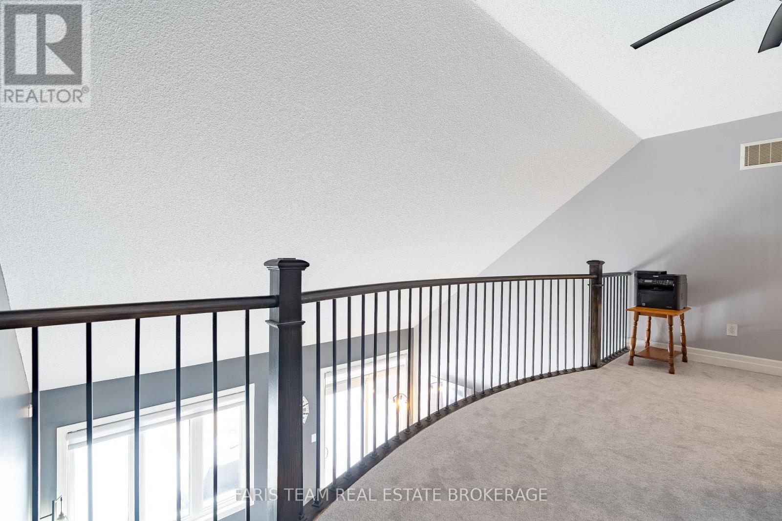 461 Greenwood Drive, Essa, Ontario  L3W 0R4 - Photo 29 - N12922604