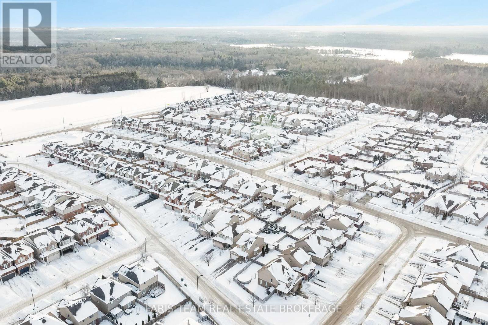 461 Greenwood Drive, Essa, Ontario  L3W 0R4 - Photo 43 - N12922604