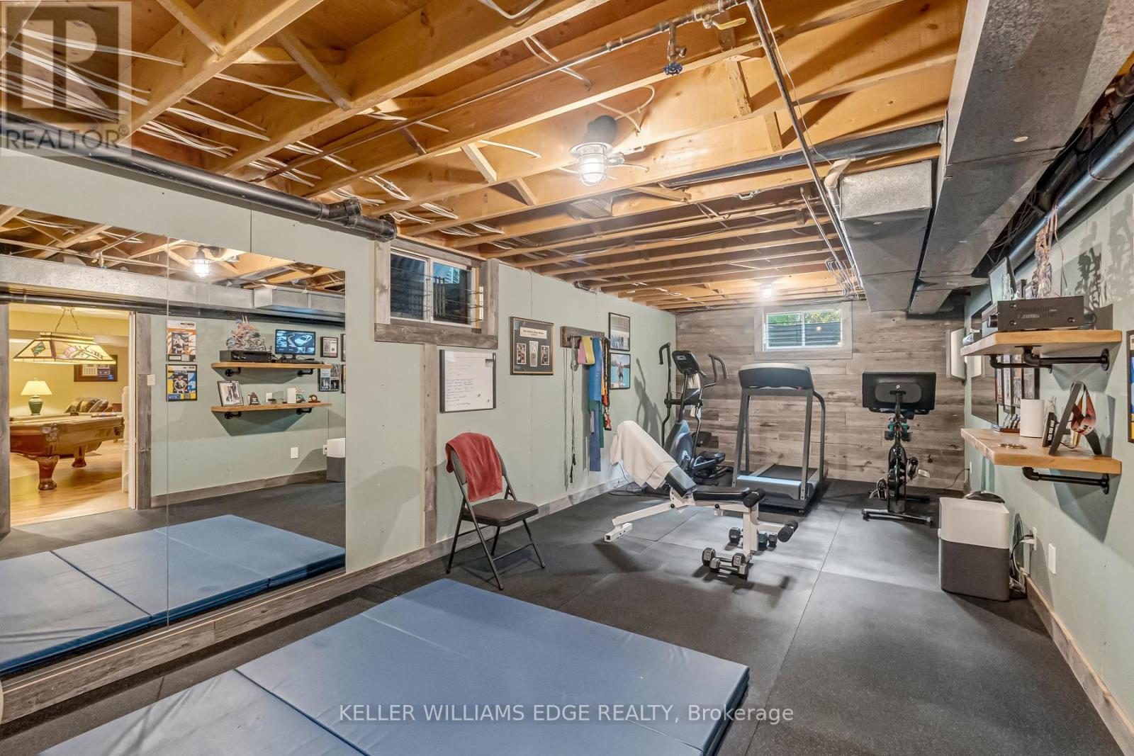 8 Lochside Drive, Hamilton, Ontario  L8E 5T6 - Photo 34 - X12442158