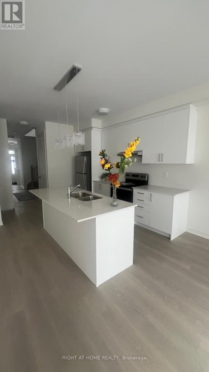 68 Sanderson Drive, Kawartha Lakes, Ontario  K9V 0S8 - Photo 12 - X12769522