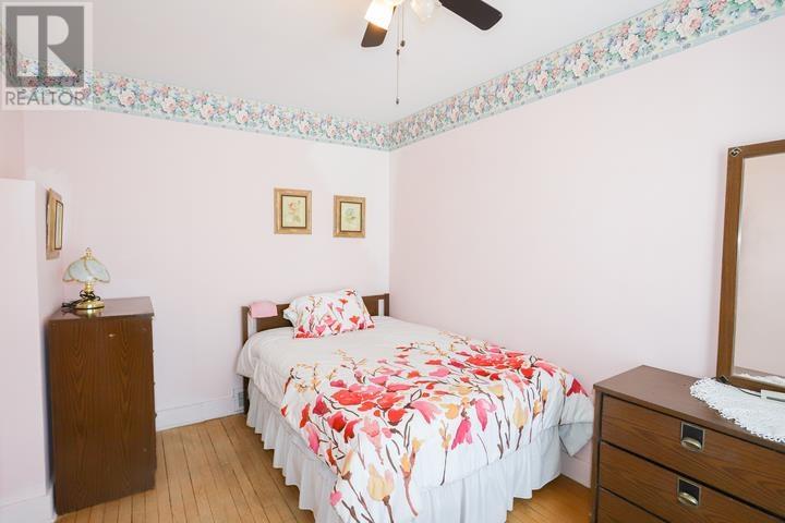 190 Lake St, Sault Ste. Marie, Ontario  P6A 4B1 - Photo 22 - SM260524