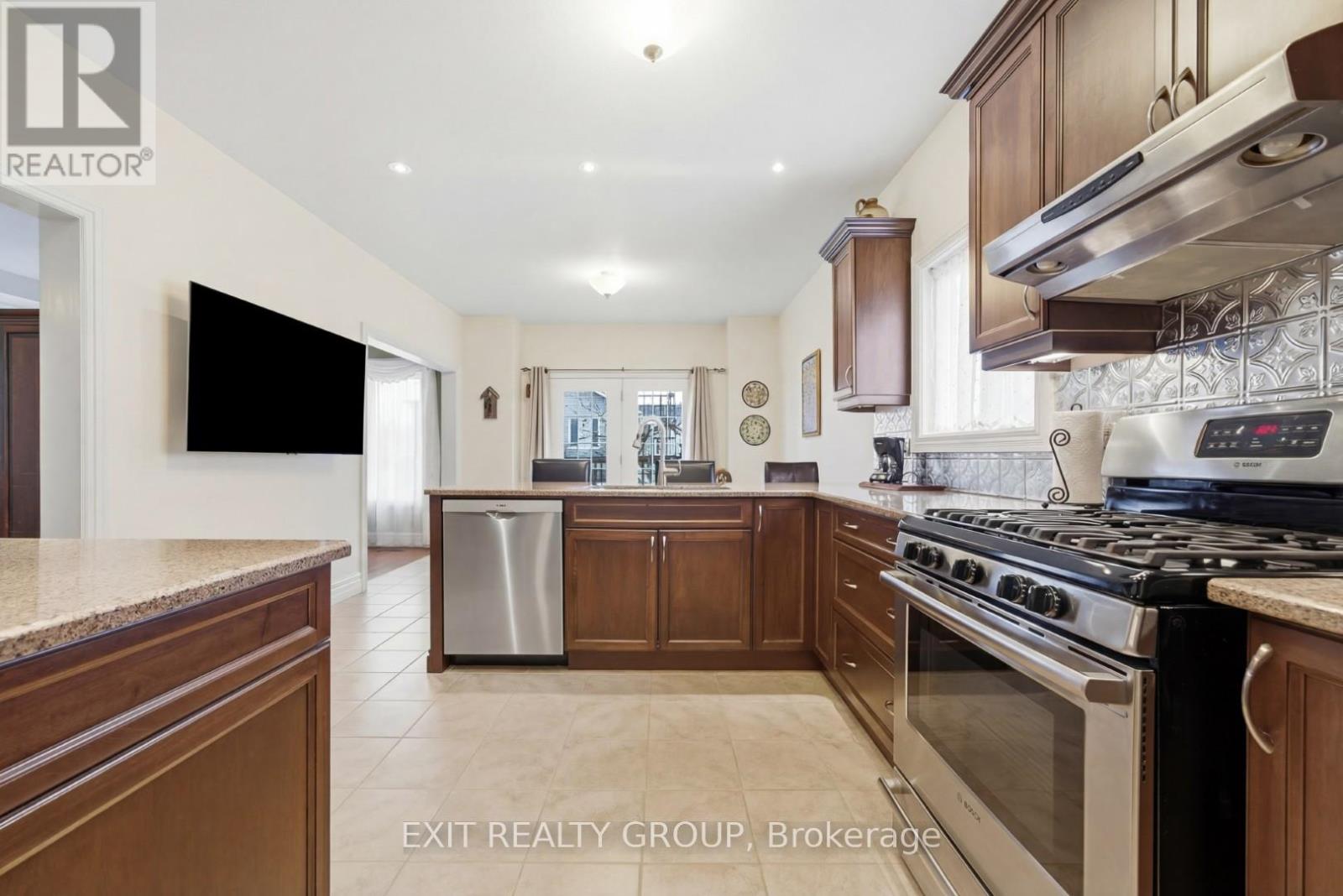 68 Maplehurst Crescent, Prince Edward County, Ontario  K0K 3L0 - Photo 22 - X12934690