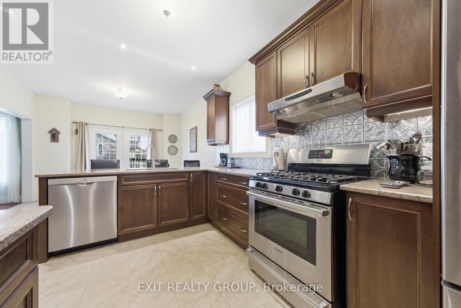 68 Maplehurst Crescent, Prince Edward County, Ontario  K0K 3L0 - Photo 23 - X12934690