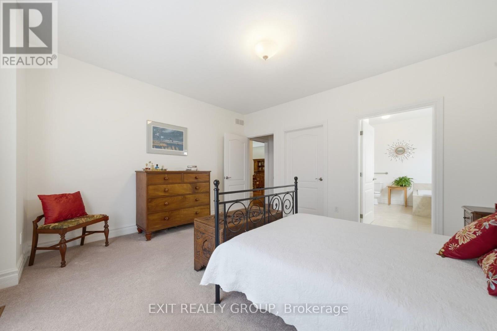 68 Maplehurst Crescent, Prince Edward County, Ontario  K0K 3L0 - Photo 30 - X12934690