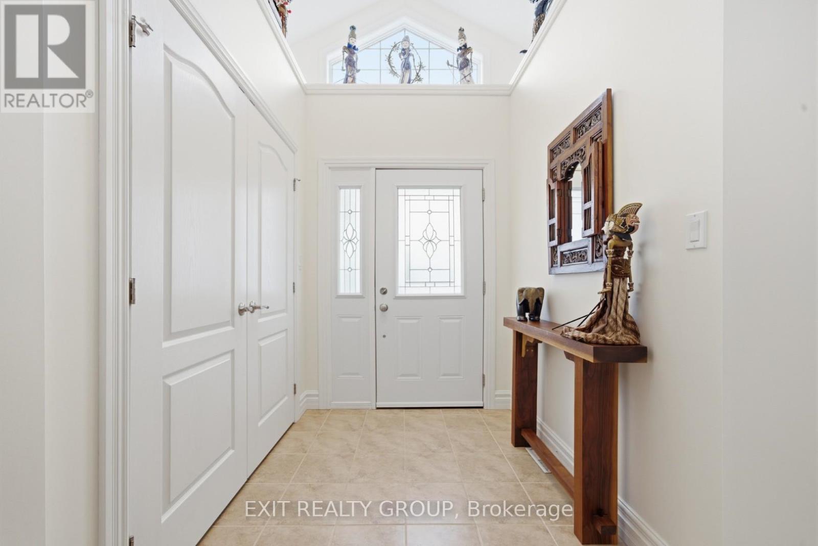 68 Maplehurst Crescent, Prince Edward County, Ontario  K0K 3L0 - Photo 6 - X12934690