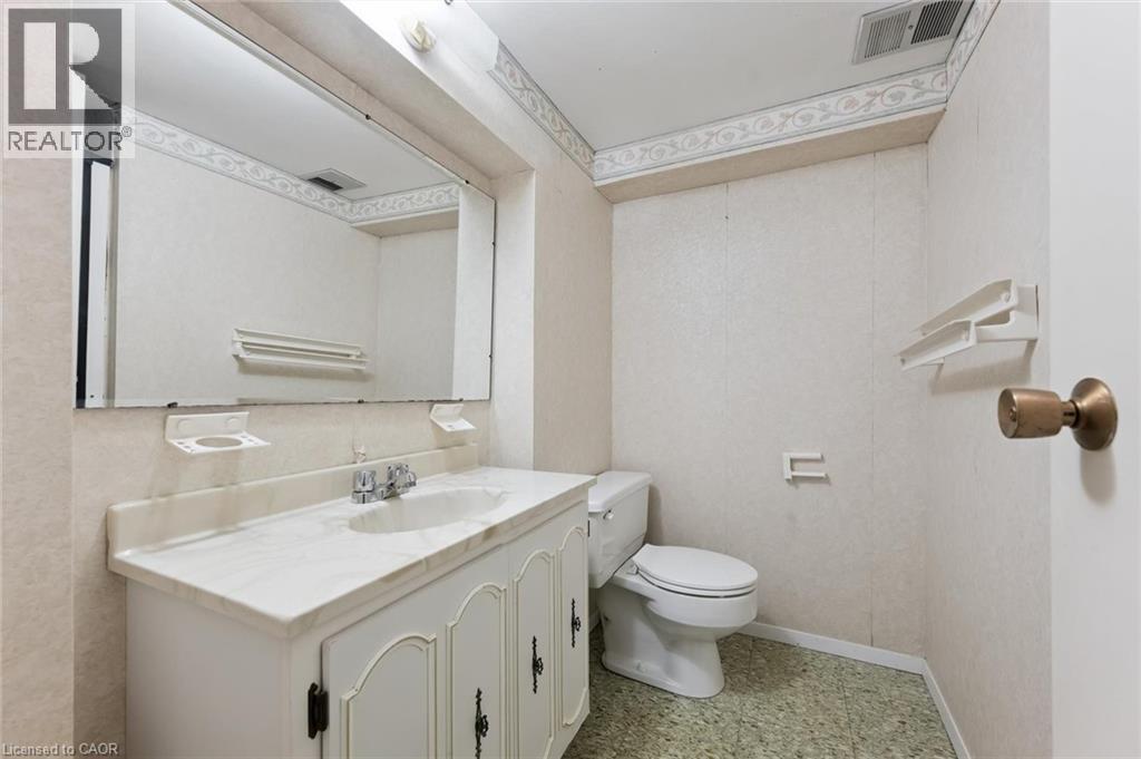 1095 Linbrook Road, Oakville, Ontario  L6J 2L2 - Photo 33 - 40797249