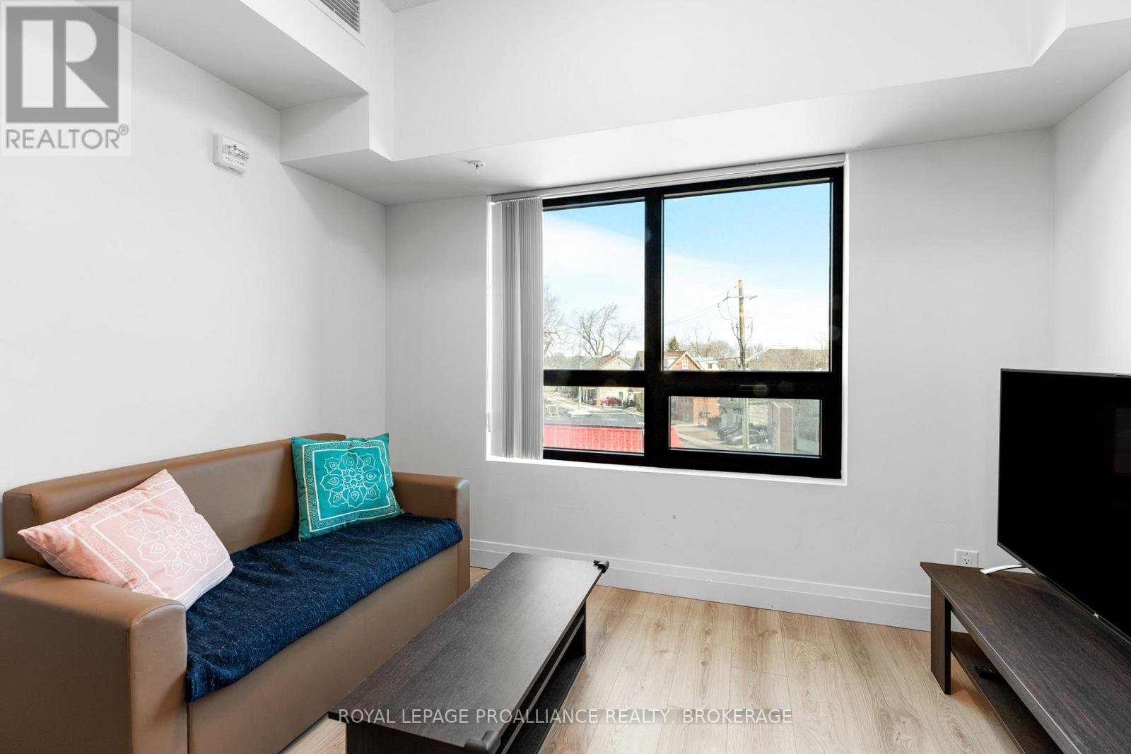 315 - 652 Princess Street, Kingston, Ontario K7L 1E5 - Photo 15 - X12934552