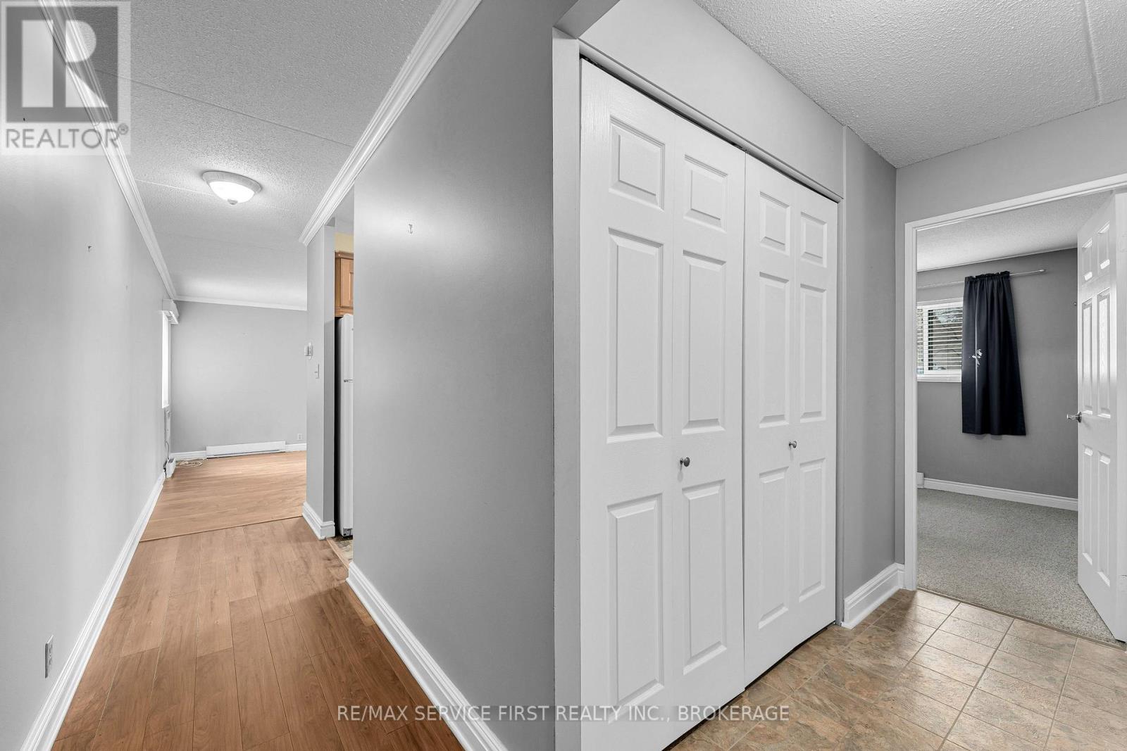 301 - 610 William Street S, Gananoque, Ontario  K7G 3A4 - Photo 10 - X12934688