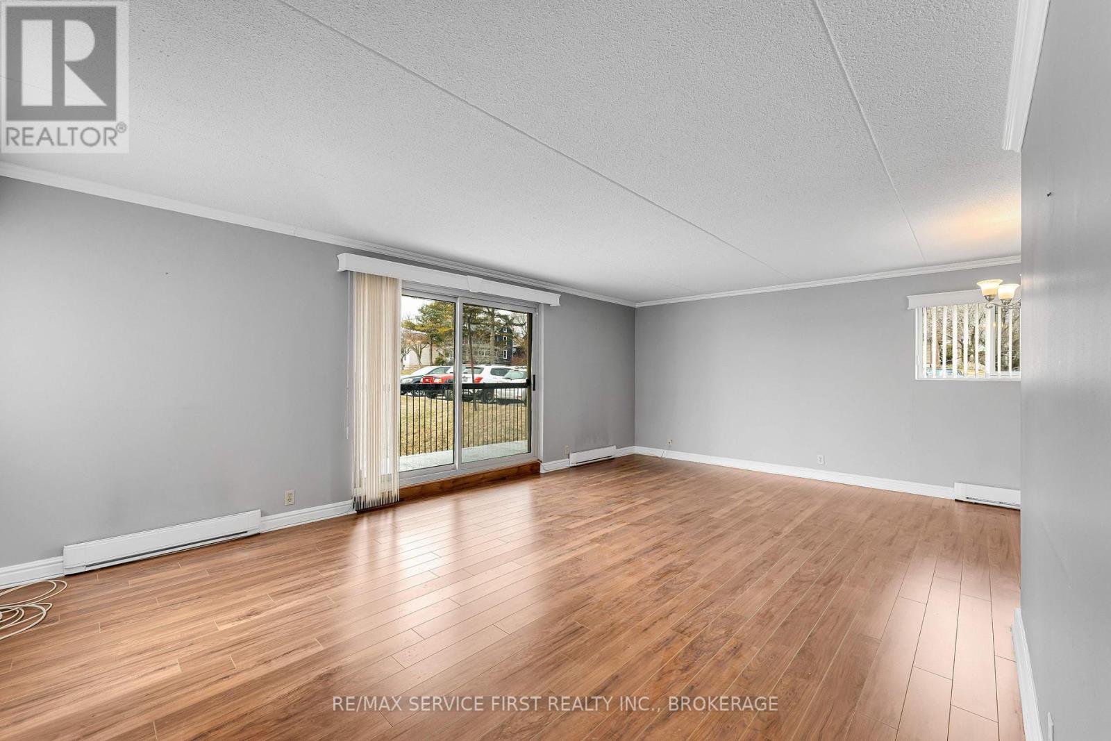 301 - 610 William Street S, Gananoque, Ontario  K7G 3A4 - Photo 15 - X12934688