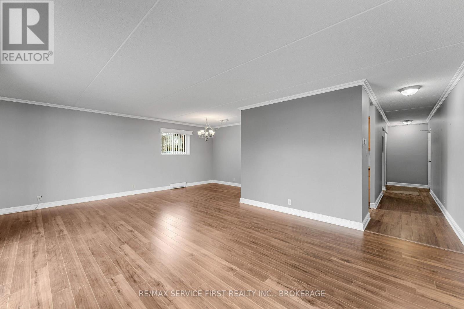 301 - 610 William Street S, Gananoque, Ontario  K7G 3A4 - Photo 16 - X12934688