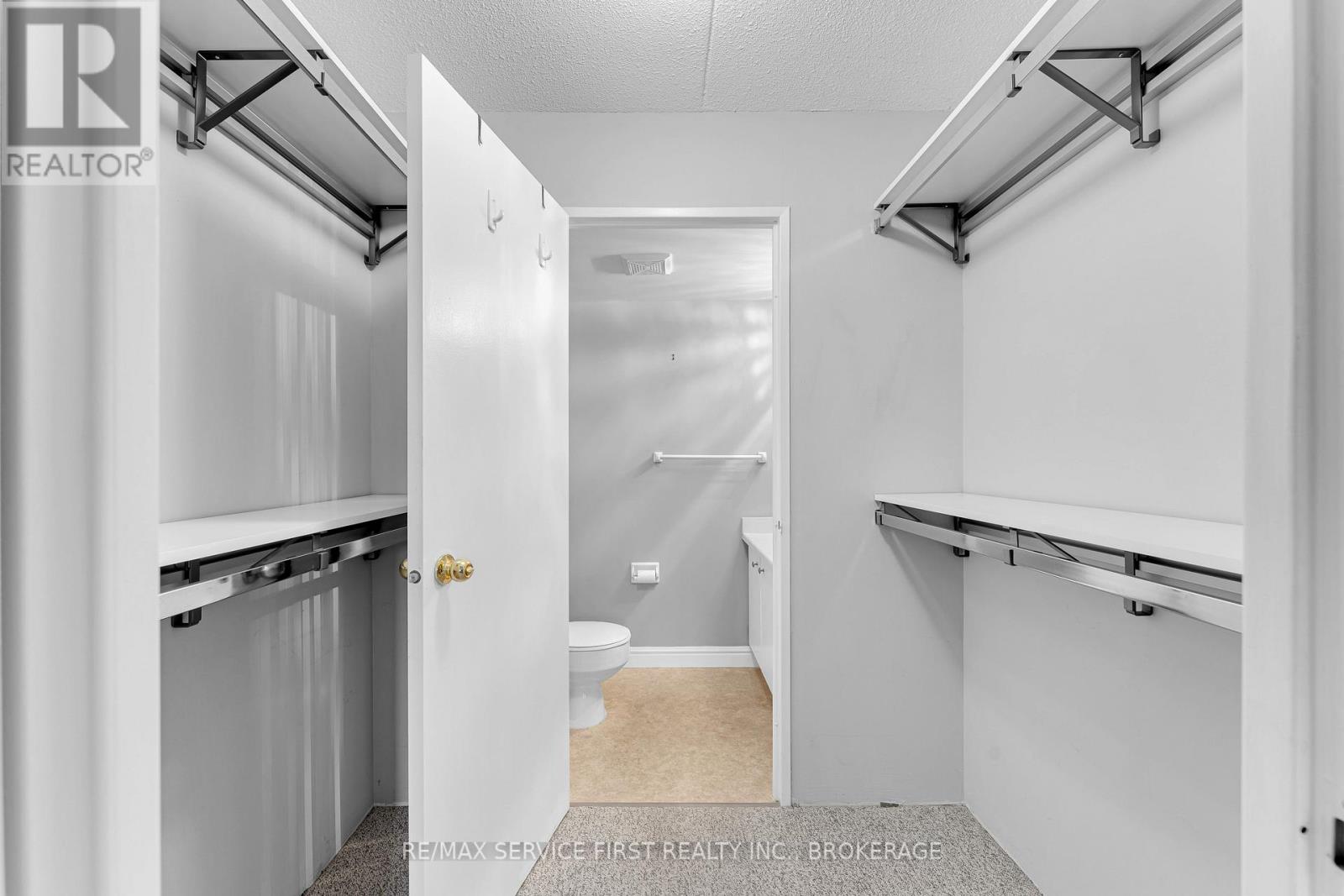 301 - 610 William Street S, Gananoque, Ontario  K7G 3A4 - Photo 29 - X12934688