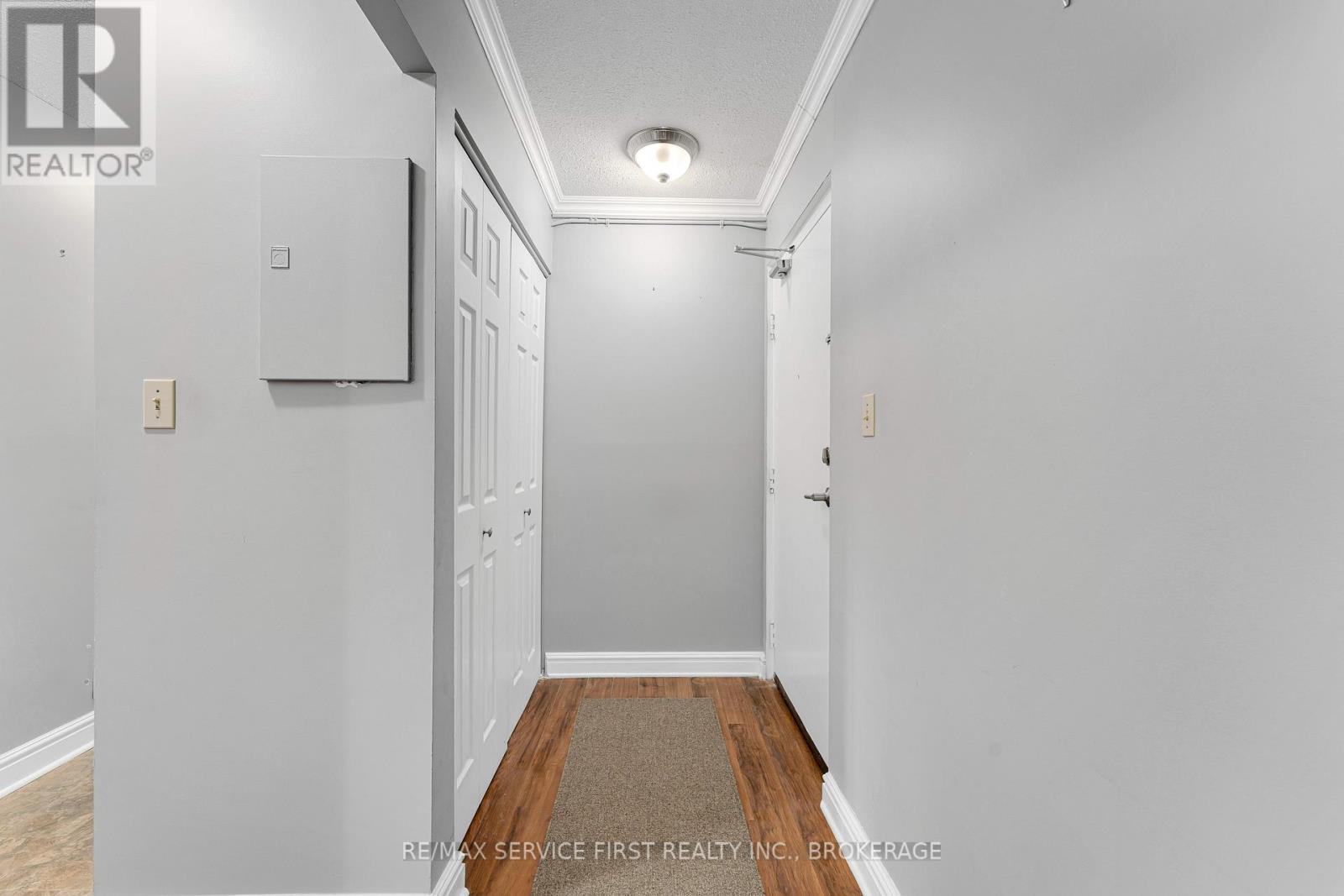 301 - 610 William Street S, Gananoque, Ontario  K7G 3A4 - Photo 8 - X12934688