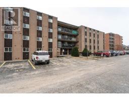 301 - 610 WILLIAM STREET S, Gananoque, Ontario