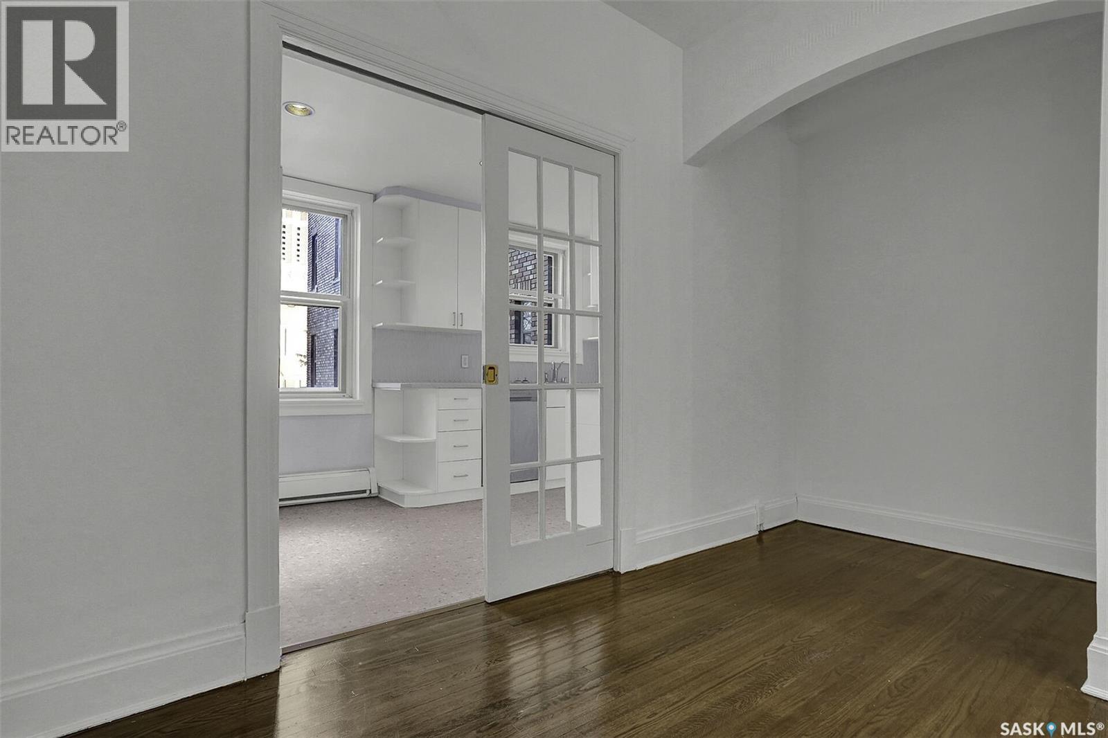 #209 2305 Victoria Avenue, Regina, Saskatchewan  S4P 0S7 - Photo 21 - SK027228