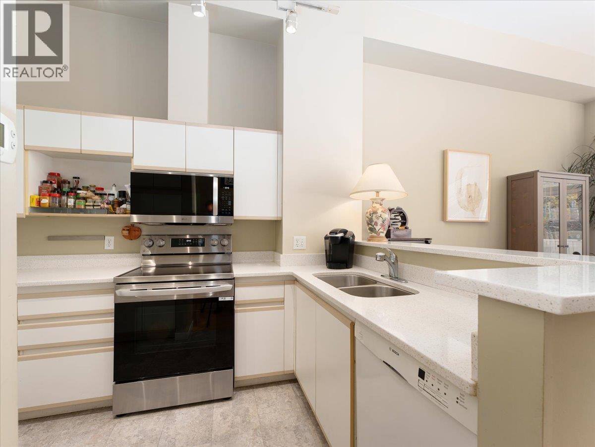 5 3588 Whitney Place, Vancouver, British Columbia V5S 4T2 - Photo 8 - R3086629