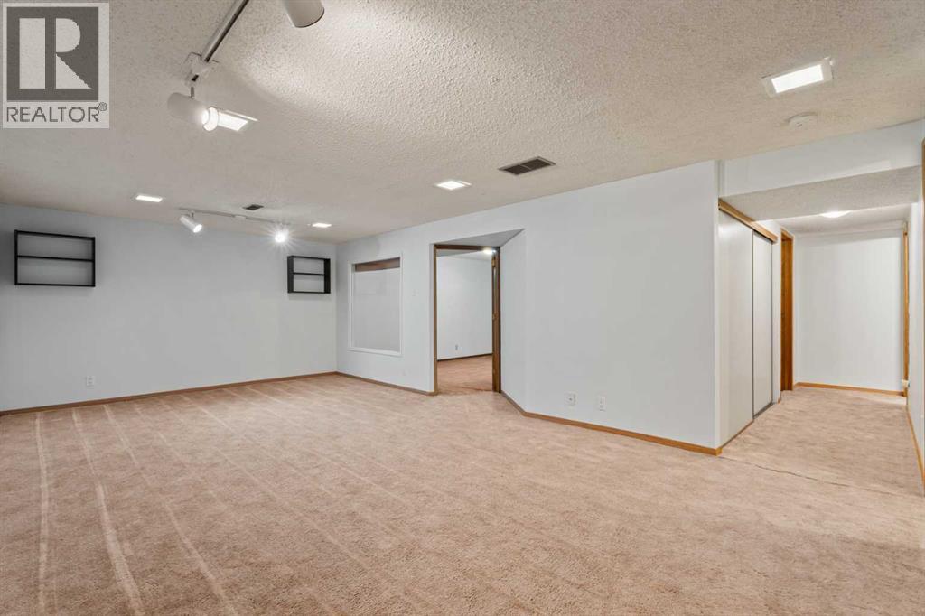 8 Van Horne Crescent NE, Calgary, Alberta  T2E 6G9 - Photo 22 - A2295074