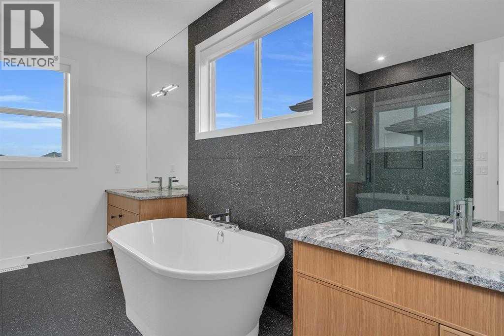 44 Ranchers Way, Okotoks, Alberta  T1S 4C8 - Photo 32 - A2297179