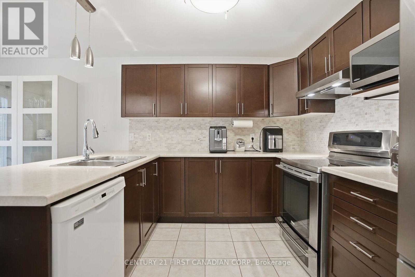 1952 Purcell Drive, London East, Ontario  N5W 0A1 - Photo 18 - X12934564