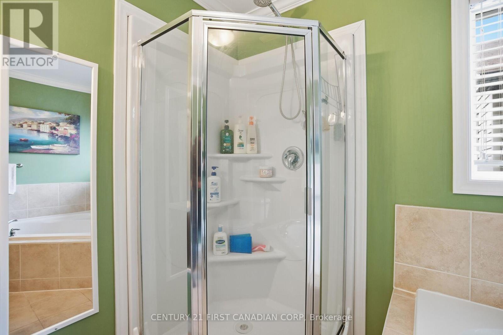 1952 Purcell Drive, London East, Ontario  N5W 0A1 - Photo 26 - X12934564