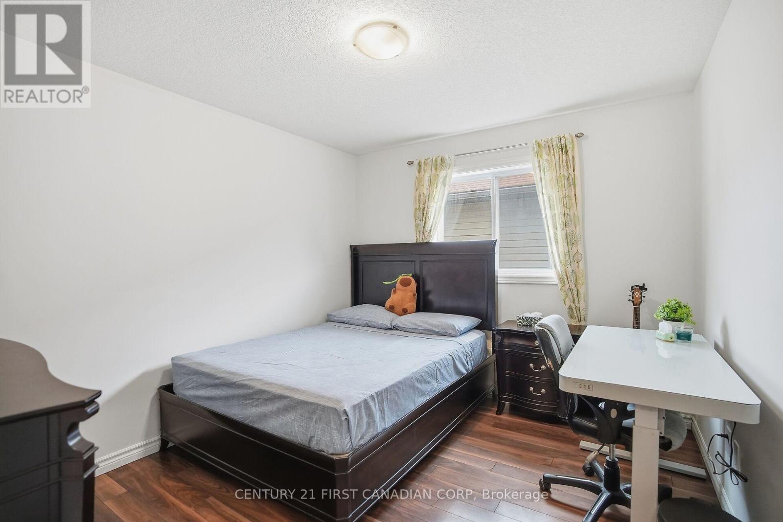 1952 Purcell Drive, London East, Ontario  N5W 0A1 - Photo 29 - X12934564