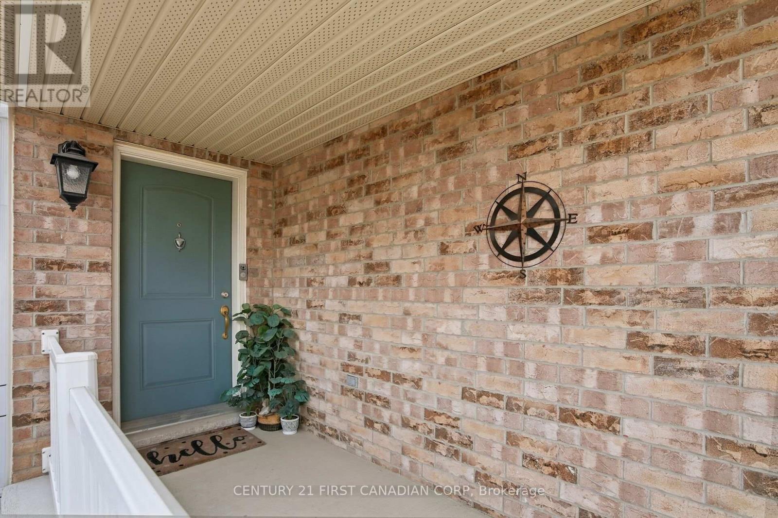 1952 Purcell Drive, London East, Ontario  N5W 0A1 - Photo 3 - X12934564