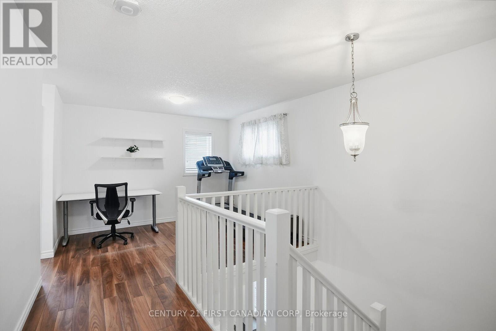 1952 Purcell Drive, London East, Ontario  N5W 0A1 - Photo 30 - X12934564