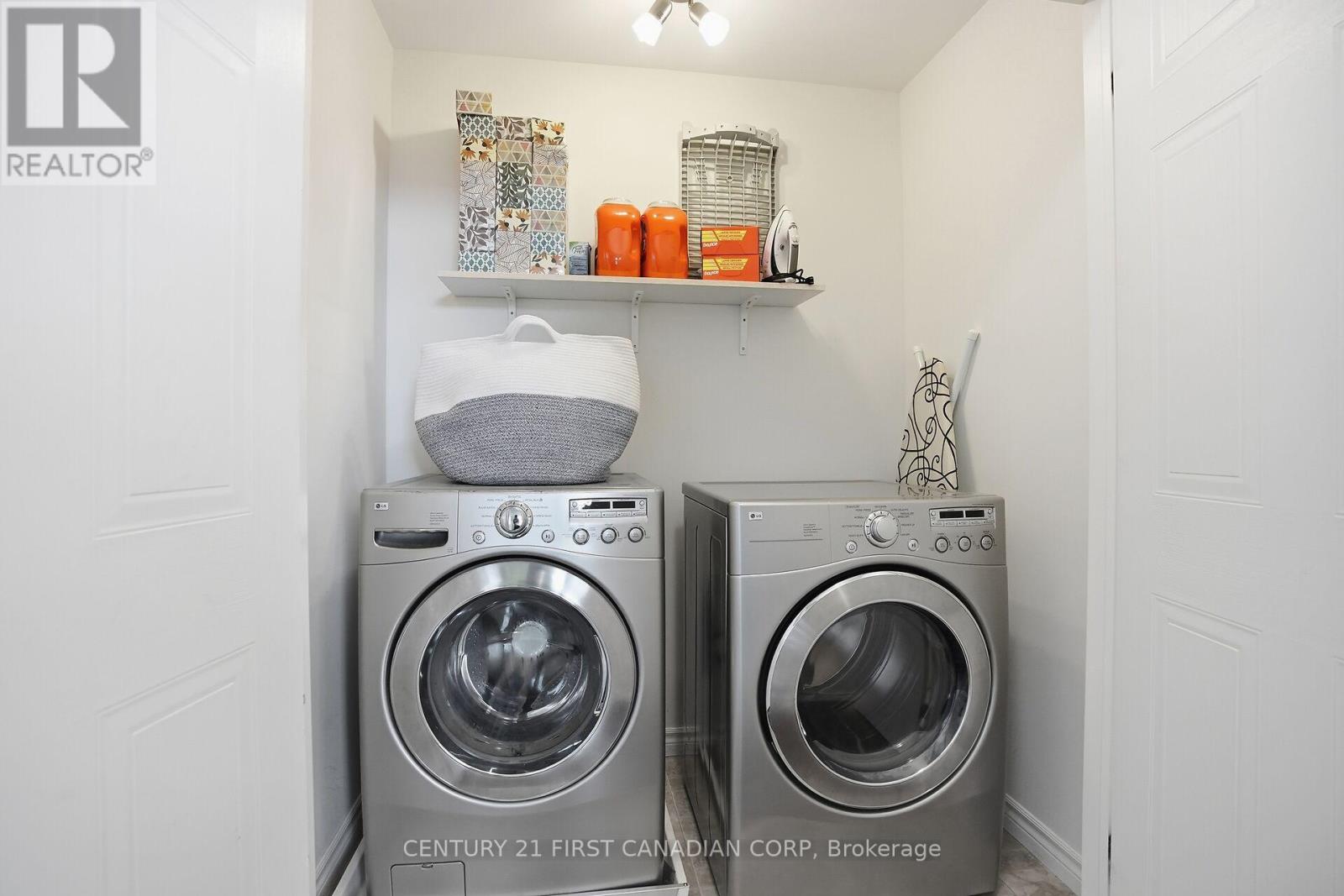 1952 Purcell Drive, London East, Ontario  N5W 0A1 - Photo 33 - X12934564