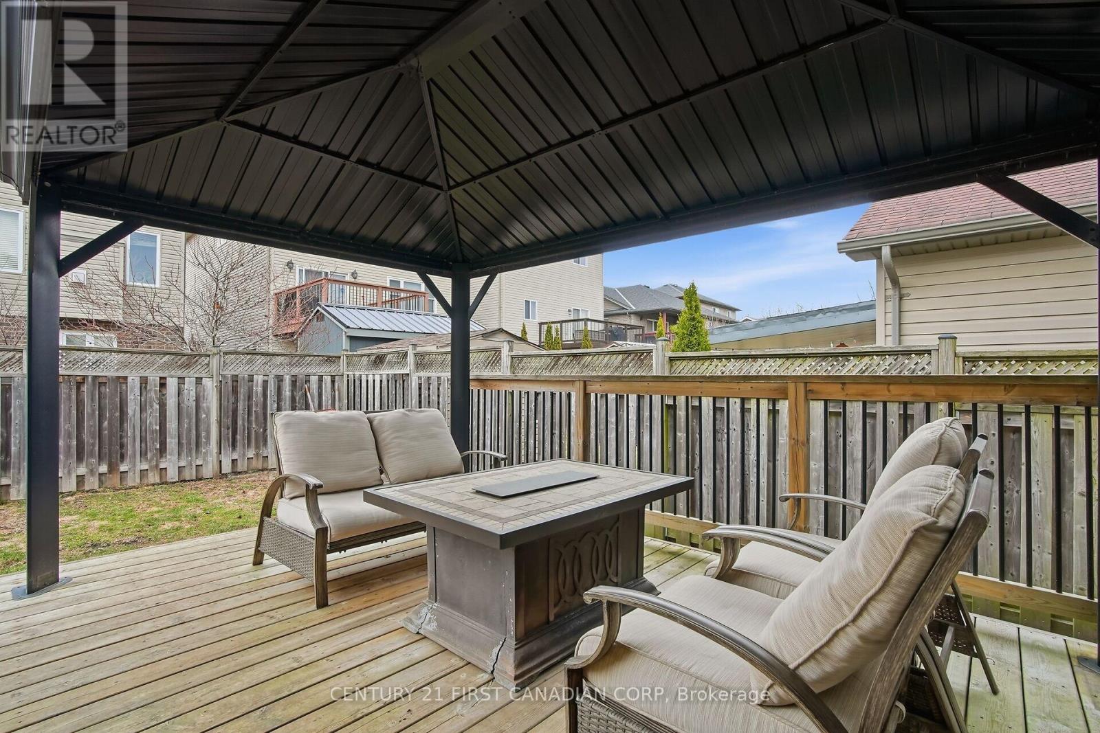 1952 Purcell Drive, London East, Ontario  N5W 0A1 - Photo 34 - X12934564