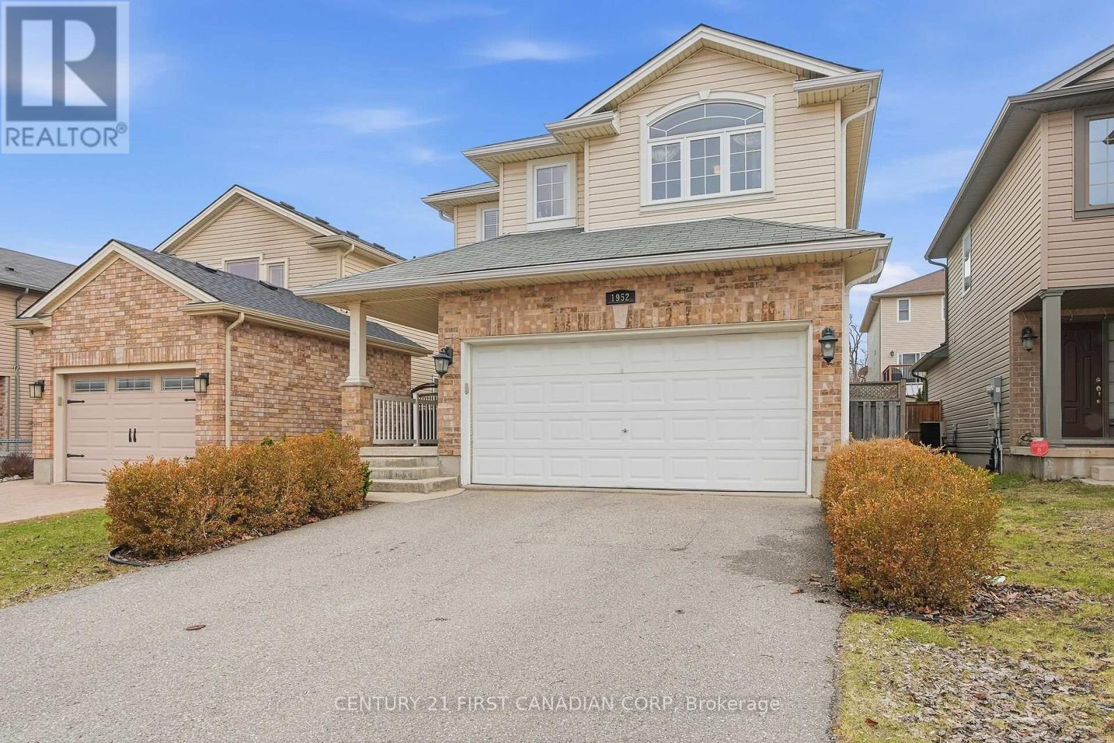 1952 Purcell Drive, London East, Ontario  N5W 0A1 - Photo 46 - X12934564