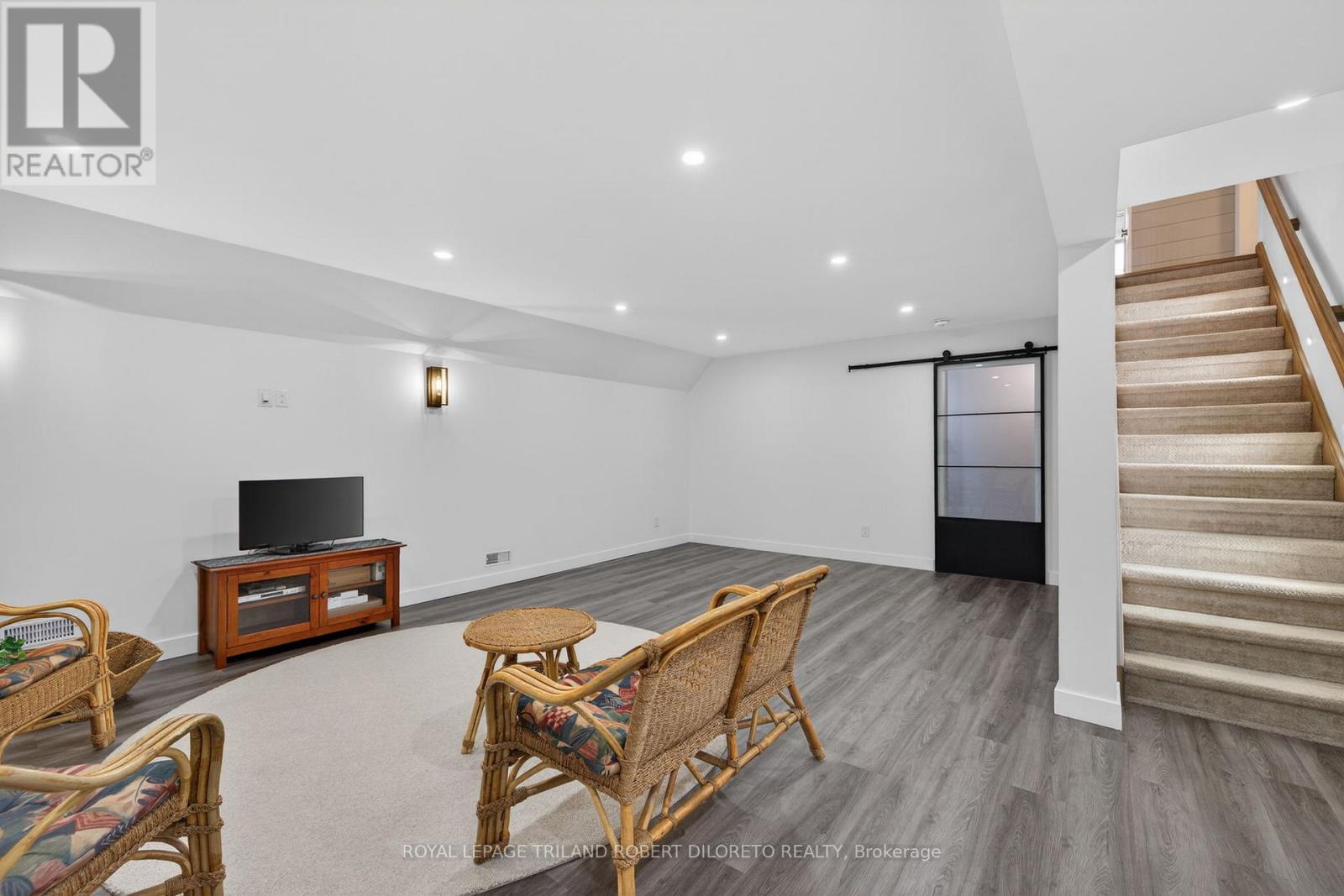 122 - 9861 Glendon Drive, Middlesex Centre, Ontario  N0L 1R0 - Photo 21 - X12934648