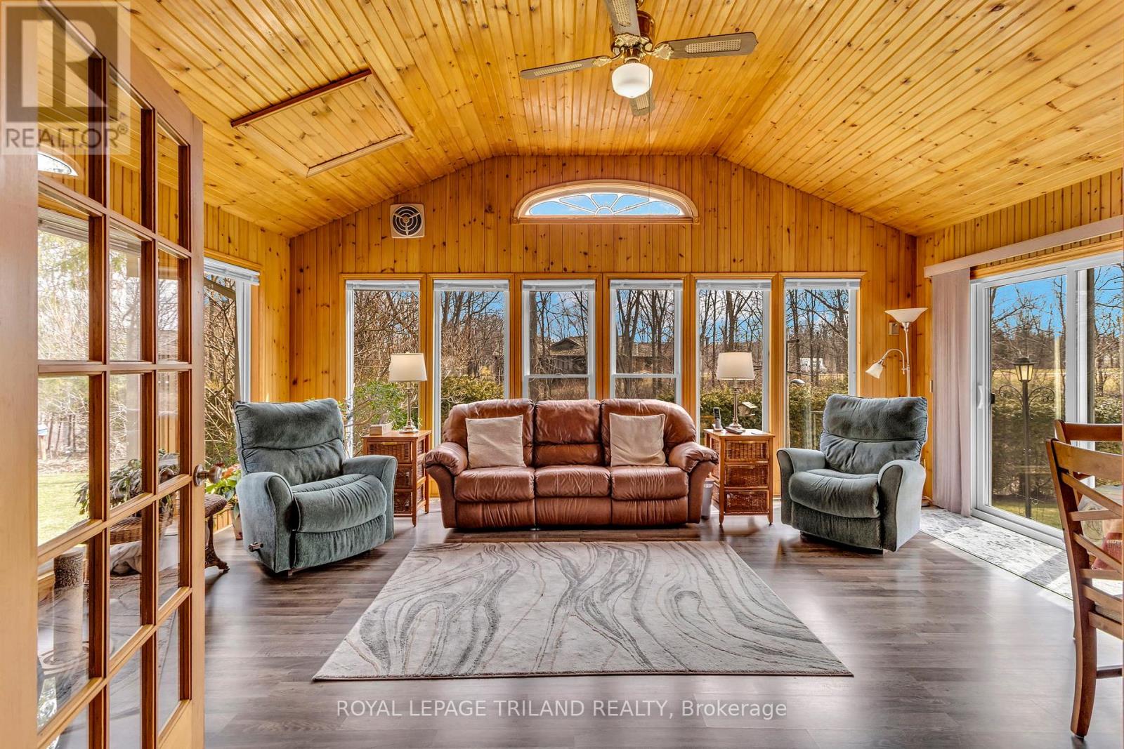 370 Station Street, North Middlesex, Ontario  N0M 2K0 - Photo 24 - X12934662