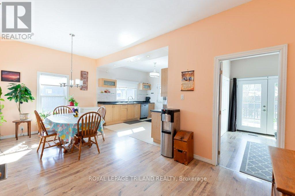 94 Steele Street, St. Thomas, Ontario  N5R 2Y5 - Photo 12 - X12934716