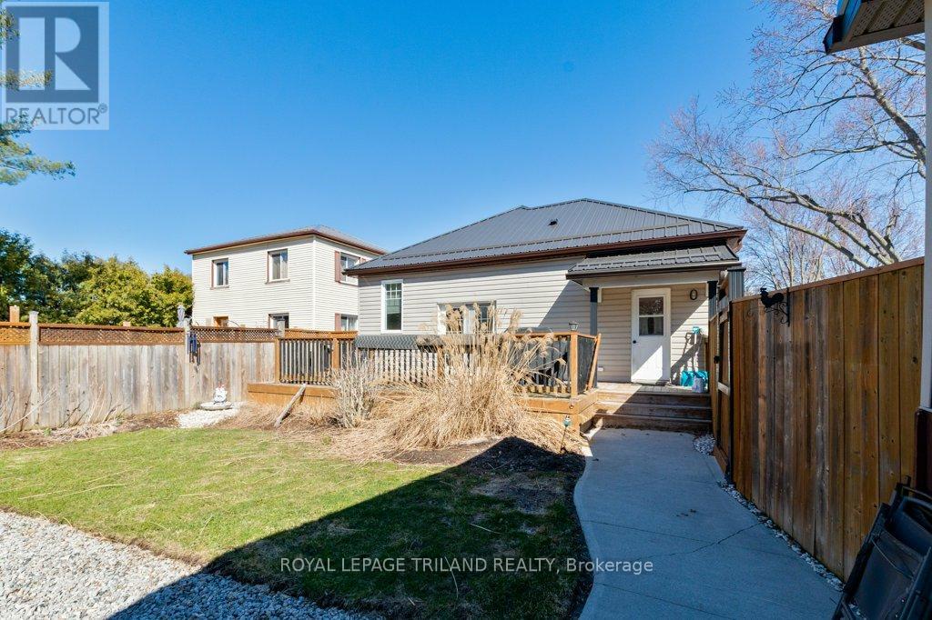 94 Steele Street, St. Thomas, Ontario  N5R 2Y5 - Photo 29 - X12934716