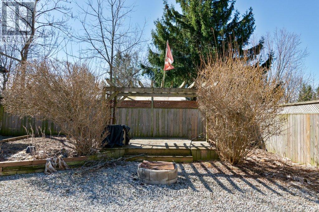 94 Steele Street, St. Thomas, Ontario  N5R 2Y5 - Photo 32 - X12934716