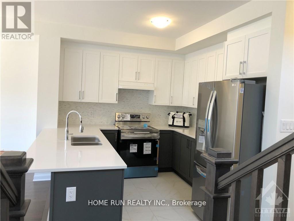 168 Namaste Walk, Ottawa, Ontario  K2J 0K6 - Photo 3 - X12934668