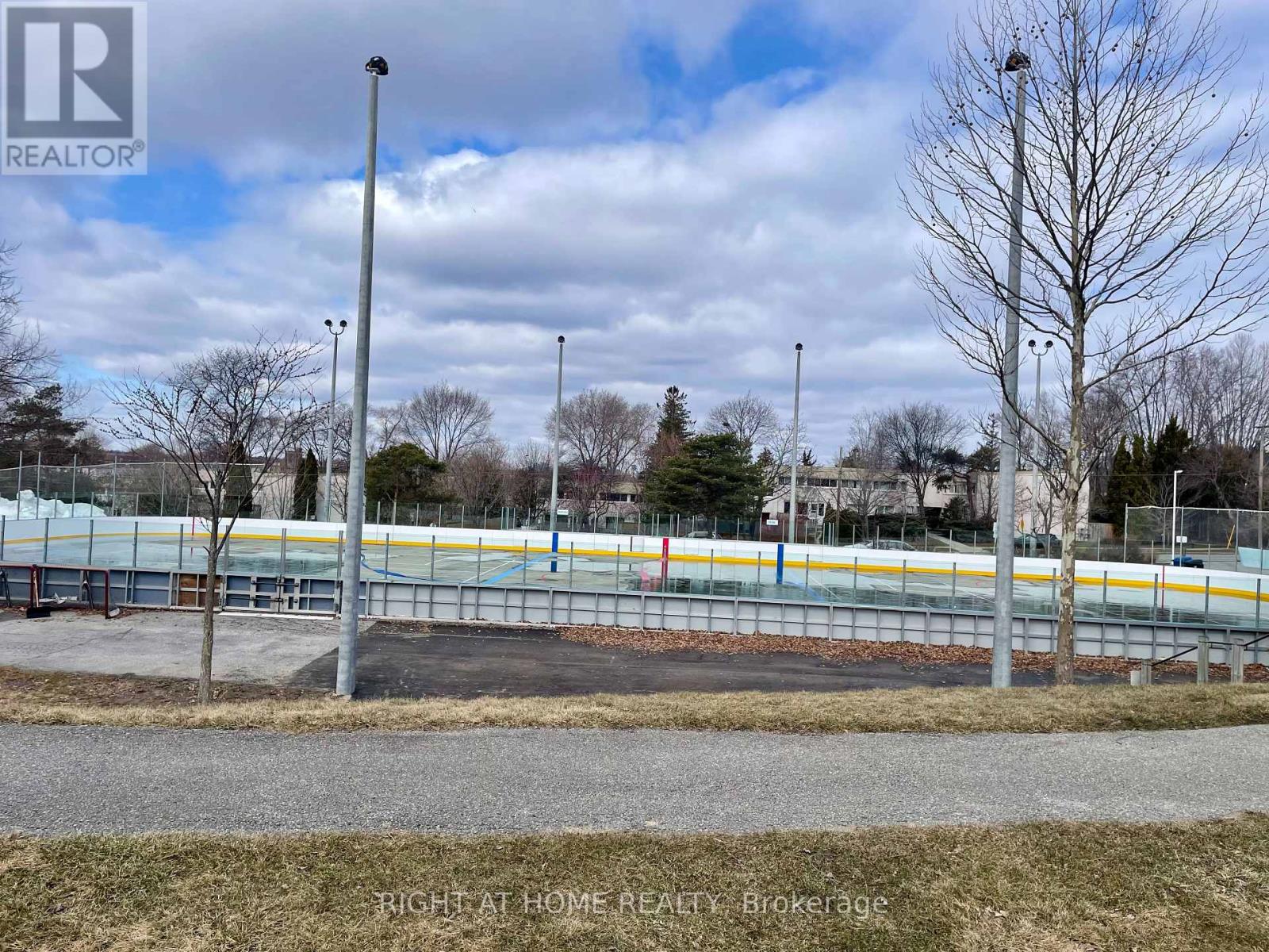 60 Lionel Heights Crescent, Toronto, Ontario  M3A 1M1 - Photo 37 - C12924540