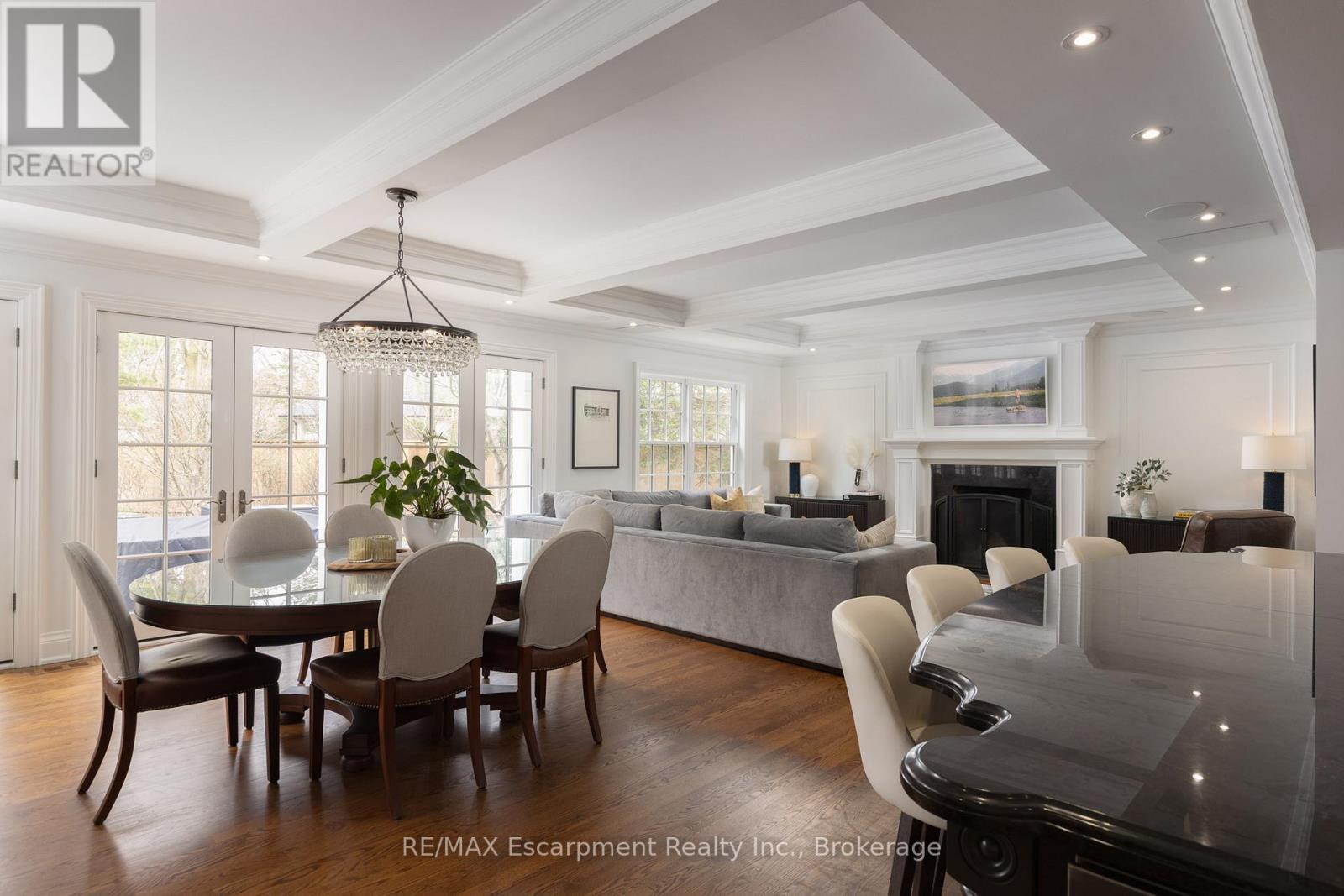 146 Abbey Court, Oakville, Ontario  L6J 4L1 - Photo 21 - W12934694