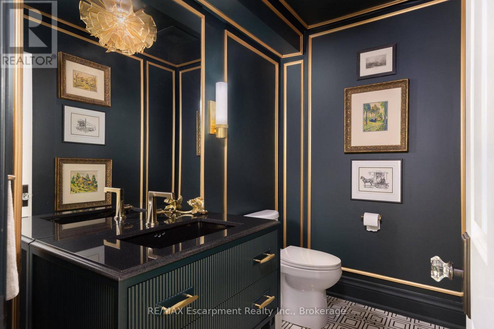 146 Abbey Court, Oakville, Ontario  L6J 4L1 - Photo 22 - W12934694