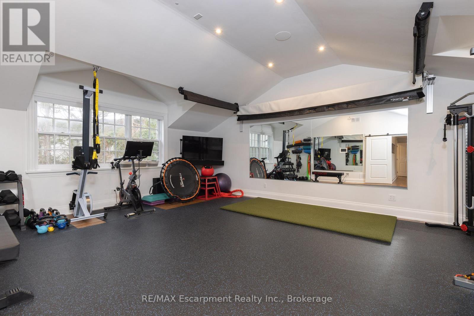 146 Abbey Court, Oakville, Ontario  L6J 4L1 - Photo 37 - W12934694