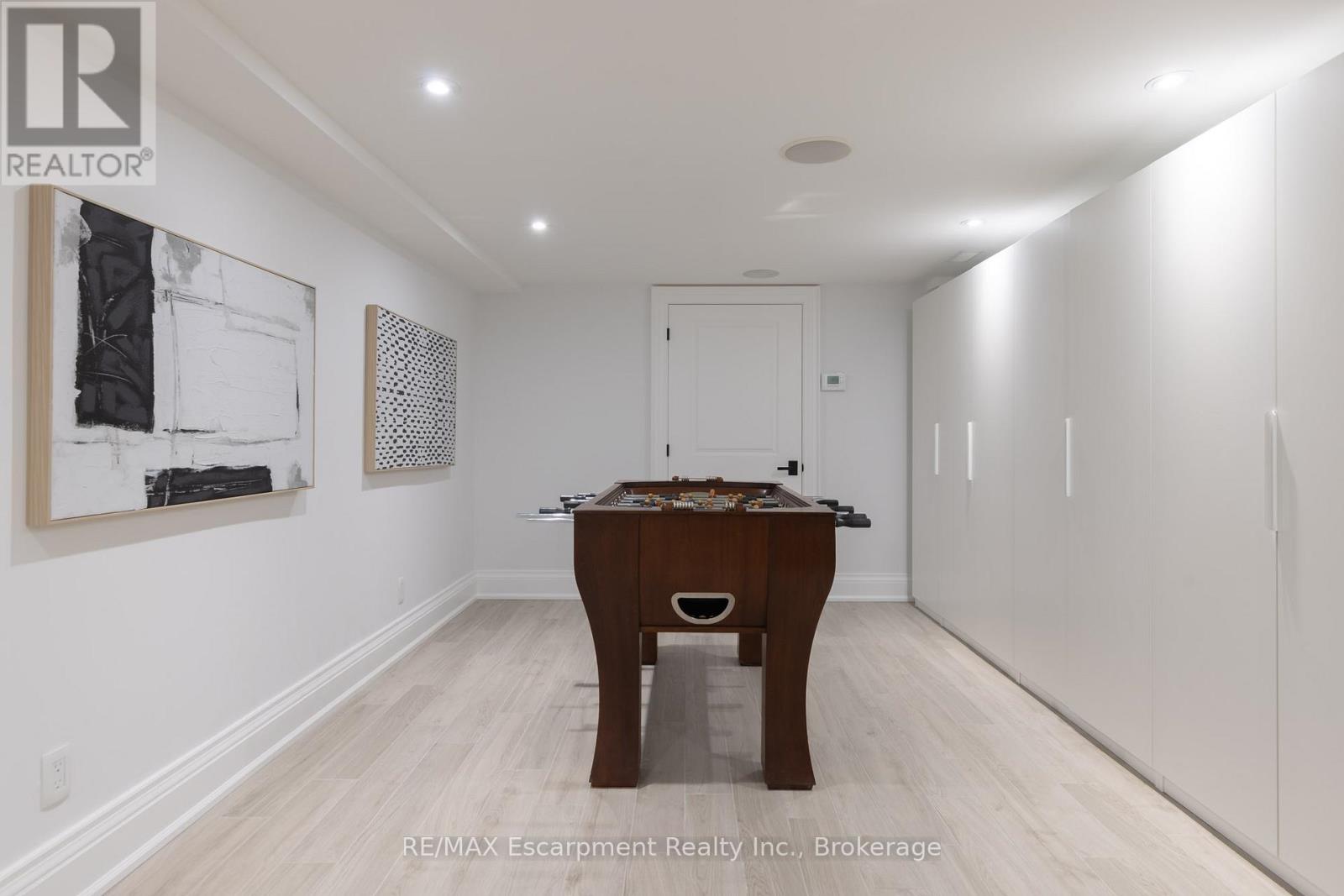 146 Abbey Court, Oakville, Ontario  L6J 4L1 - Photo 43 - W12934694