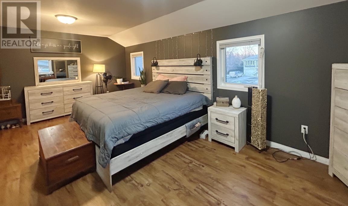 103 Queen Street, Barwick, Ontario  P0W 1A0 - Photo 11 - TB2600568