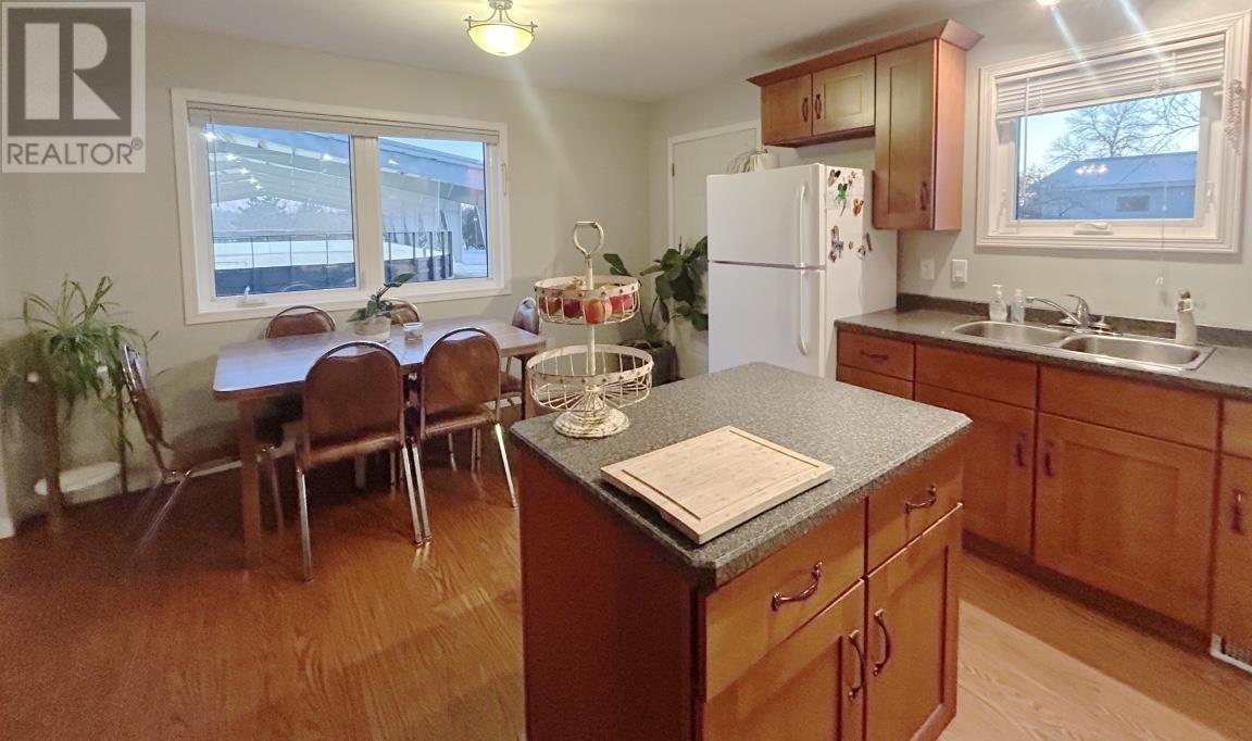 103 Queen Street, Barwick, Ontario  P0W 1A0 - Photo 4 - TB2600568