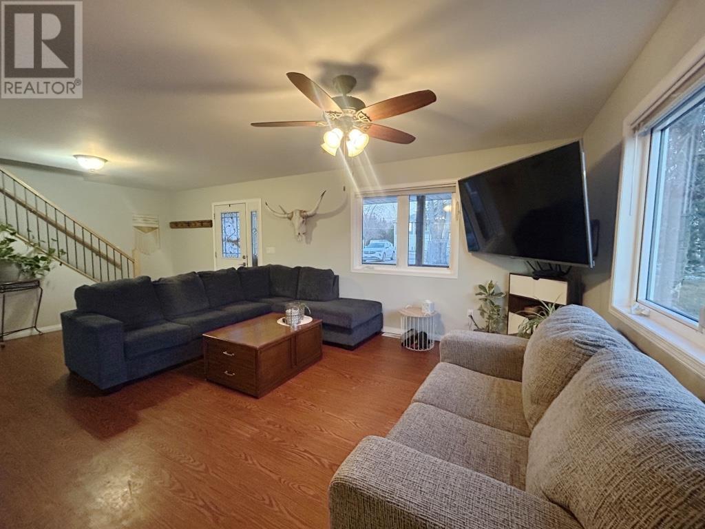 103 Queen Street, Barwick, Ontario  P0W 1A0 - Photo 8 - TB2600568