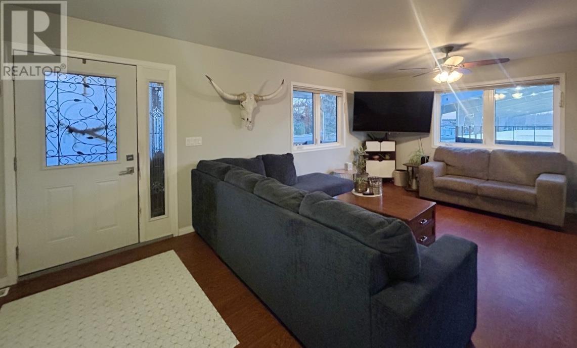 103 Queen Street, Barwick, Ontario  P0W 1A0 - Photo 9 - TB2600568