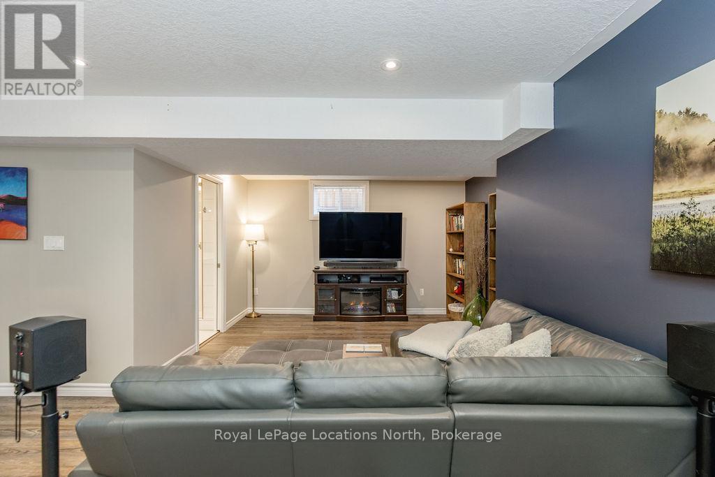 45 Sherwood Street, Collingwood, Ontario  L9Y 0C5 - Photo 36 - S12934722