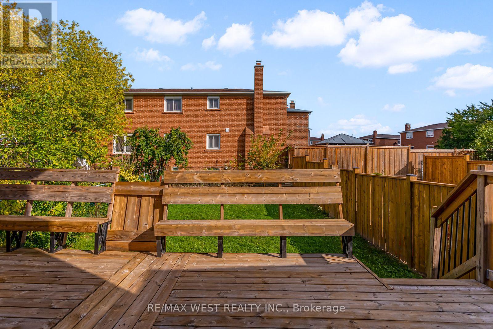 101 Tall Grass Trail, Vaughan, Ontario  L4L 3J3 - Photo 40 - N12934392